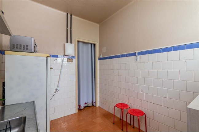 Imagem Casa com 4 Quartos à Venda,  em Petrópolis - Porto Alegre