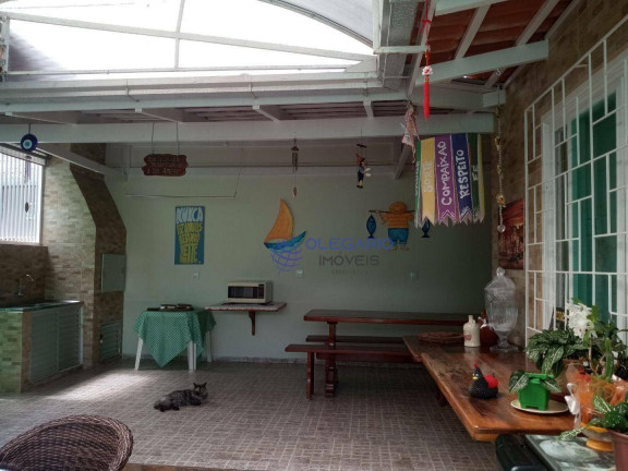 Imagem Casa com 3 Quartos à Venda, 112 m² em Centro - Balneário Piçarras