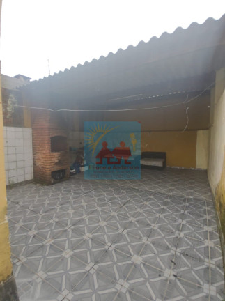 Casa com 2 Quartos à Venda,  em Nova Itanhaem - Itanhaém