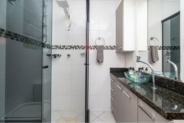 Imagem Apartamento com 2 Quartos à Venda, 58 m² em Vila Ipiranga - Porto Alegre