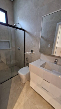 Imagem Casa de Condomínio com 3 Quartos à Venda, 260 m² em Distrito Industrial I