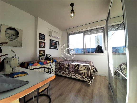 Imagem Cobertura com 4 Quartos à Venda, 185 m² em Centro - Santa Maria Imagem Cobertura com 4 Quartos à Venda, 185 m² em Centro - Santa Maria