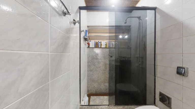 Imagem Imóvel com 3 Quartos à Venda, 130 m² em Flamengo - Rio De Janeiro Imagem Imóvel com 3 Quartos à Venda, 130 m² em Flamengo - Rio De Janeiro
