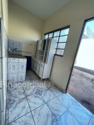 Imagem Casa com 2 Quartos à Venda, 92 m² em Jardim João Paccola - Lençóis Paulista