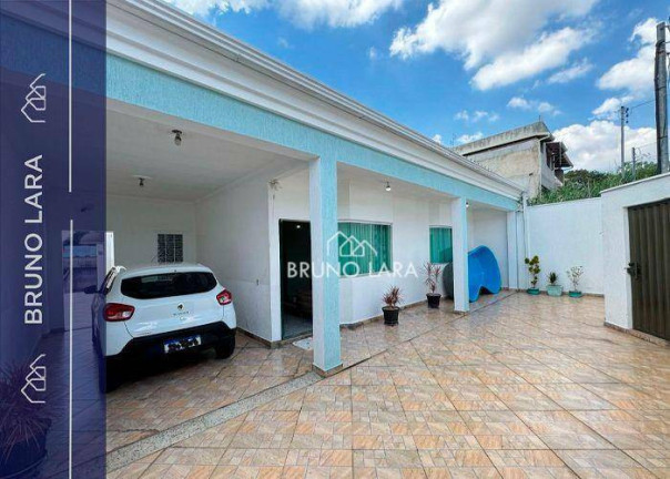 Casa com 3 Quartos à Venda, 180 m² em Jardim Brasília - Betim