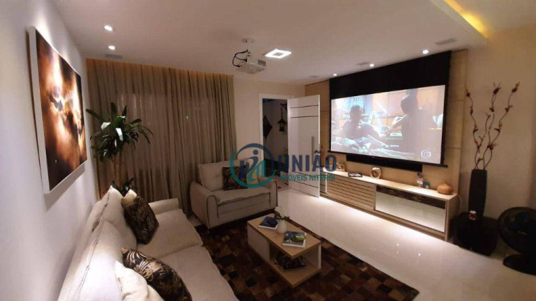 Casa com 4 Quartos à Venda, 180 m² em Itaipu - Niterói