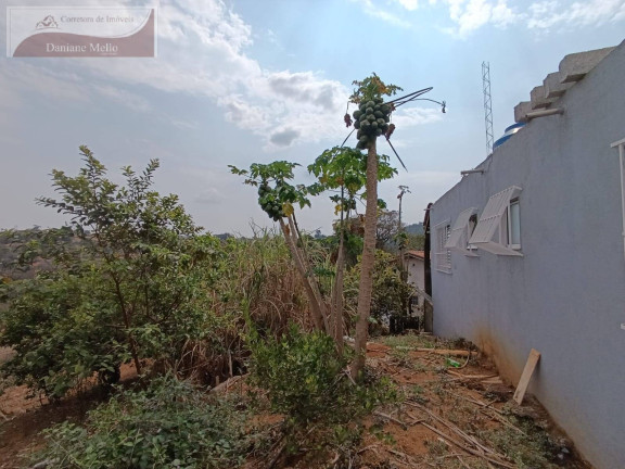 Imagem Casa com 2 Quartos à Venda, 1.000 m² em Bragança Paulista