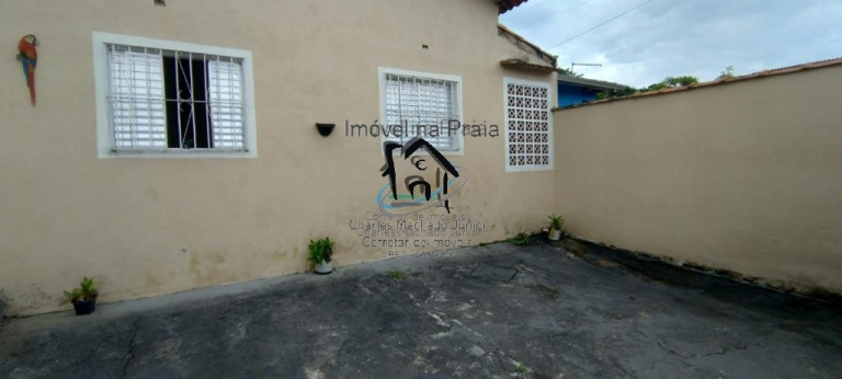 Imagem Casa com 4 Quartos à Venda, 100 m² em Massaguaçu - Caraguatatuba