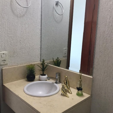 Imagem Sobrado com 3 Quartos à Venda, 144 m² em Setor Faiçalville - Goiânia