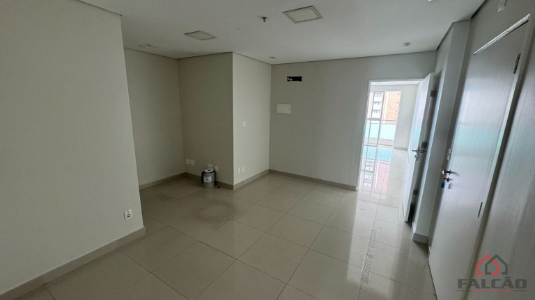 Imagem Sala Comercial à Venda ou Locação, 300 m² em Boqueirão - Santos Imagem Sala Comercial à Venda ou Locação, 300 m² em Boqueirão - Santos