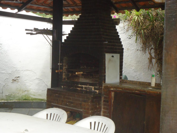 Imagem Casa com 3 Quartos à Venda, 1.452 m² em Vale Feliz - Niterói
