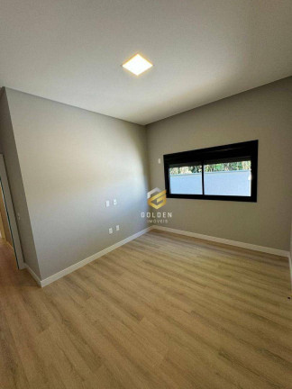 Imagem Casa com 3 Quartos à Venda, 180 m² em Universitário - Tijucas