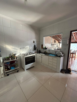 Imagem Casa com 2 Quartos à Venda, 170 m² em Jardim Santa Genebra - Campinas Imagem Casa com 2 Quartos à Venda, 170 m² em Jardim Santa Genebra - Campinas