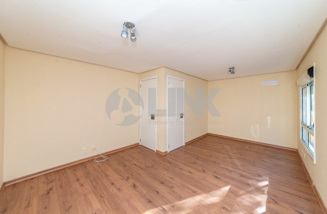 Imagem Imóvel com 3 Quartos à Venda, 220 m² em Tristeza - Porto Alegre Imagem Imóvel com 3 Quartos à Venda, 220 m² em Tristeza - Porto Alegre