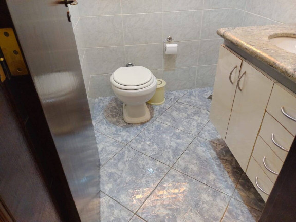 Imagem Casa com 2 Quartos à Venda, 176 m² em Vila Jeriva - Várzea Paulista Imagem Casa com 2 Quartos à Venda, 176 m² em Vila Jeriva - Várzea Paulista
