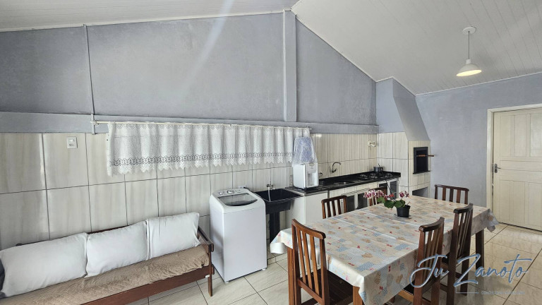 Imagem Casa com 3 Quartos à Venda, 260 m² em Rio Da Onça - Matinhos Imagem Casa com 3 Quartos à Venda, 260 m² em Rio Da Onça - Matinhos