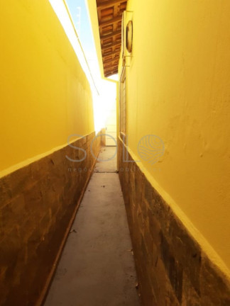 Imagem Casa com 3 Quartos para Alugar, 250 m² em Jardim Das Flores - Araraquara Imagem Casa com 3 Quartos para Alugar, 250 m² em Jardim Das Flores - Araraquara