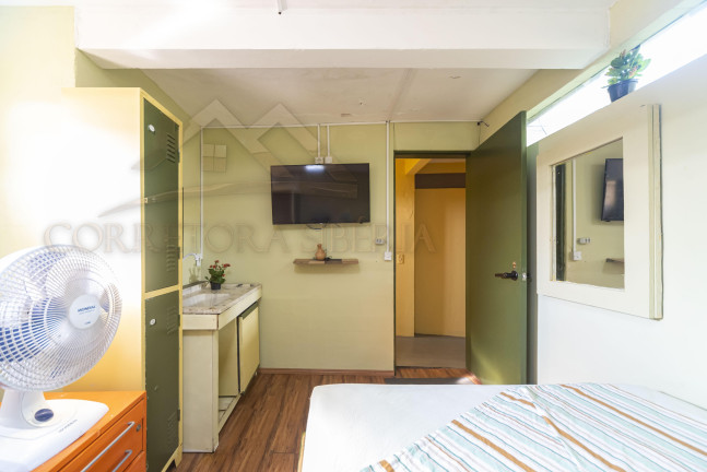 Imagem Casa com 4 Quartos para Alugar, 120 m² em Parque Industriário - Santo André Imagem Casa com 4 Quartos para Alugar, 120 m² em Parque Industriário - Santo André