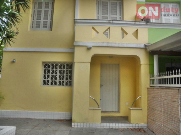 Imagem Sobrado com 2 Quartos para Alugar, 200 m² em Campo Grande - Santos