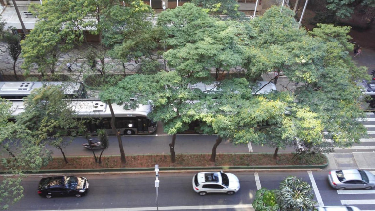 Imagem Apartamento com 2 Quartos para Temporada, 110 m² em República - São Paulo Imagem Apartamento com 2 Quartos para Temporada, 110 m² em República - São Paulo