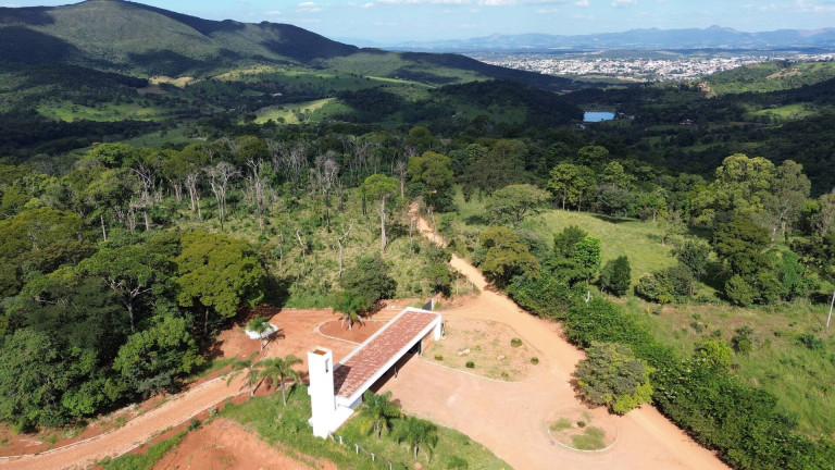 Imagem Terreno à Venda, 1.000 m² em Mateus Leme Imagem Terreno à Venda, 1.000 m² em Mateus Leme