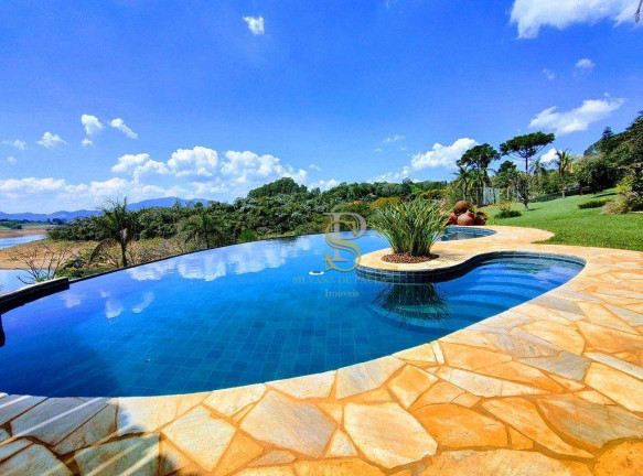 Imagem Chácara com 5 Quartos à Venda, 400 m² em Parque Náutico - Piracaia Imagem Chácara com 5 Quartos à Venda, 400 m² em Parque Náutico - Piracaia