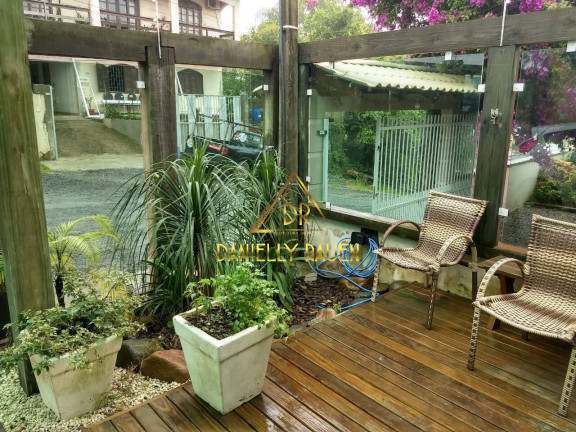 Imagem Casa com 1 Quarto à Venda, em Centro - Barra Velha Imagem Casa com 1 Quarto à Venda, em Centro - Barra Velha