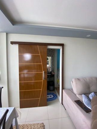 Imagem Casa com 3 Quartos à Venda, 240 m² em Guaíra - Curitiba