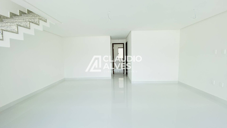 Imagem Casa com 4 Quartos à Venda, 137 m² em Sim - Feira De Santana