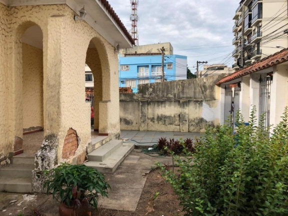 Imagem Terreno à Venda, 670 m² em Centro - Macaé Imagem Terreno à Venda, 670 m² em Centro - Macaé