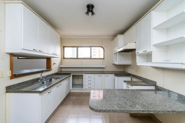 Imagem Imóvel com 4 Quartos à Venda, 370 m² em Morumbi - São Paulo Imagem Imóvel com 4 Quartos à Venda, 370 m² em Morumbi - São Paulo