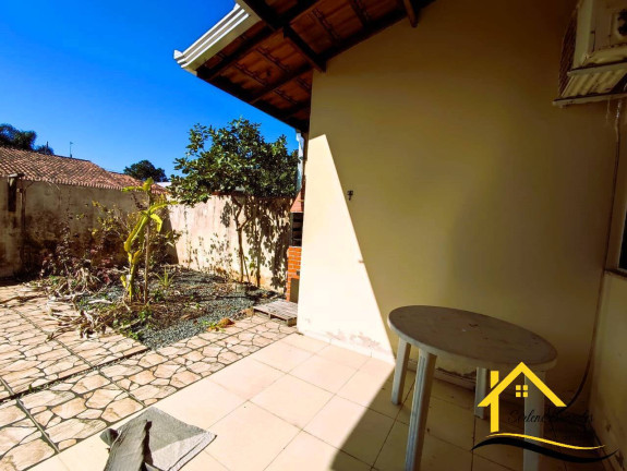 Imagem Casa com 2 Quartos à Venda, 162 m² em Salinas - Balneário Barra Do Sul Imagem Casa com 2 Quartos à Venda, 162 m² em Salinas - Balneário Barra Do Sul
