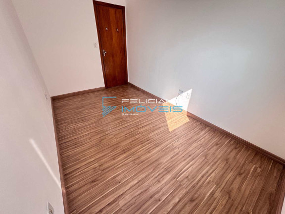 Imagem Apartamento com 2 Quartos à Venda, 60 m² em Guilhermina - Praia Grande