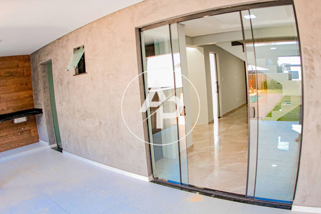 Imagem Sobrado com 3 Quartos à Venda, 135 m² em Jardim Carvalho - Ponta Grossa
