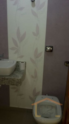 Imagem Sobrado com 3 Quartos à Venda, 250 m² em água Fria - São Paulo