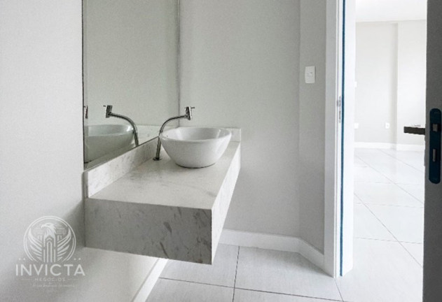 Imagem Apartamento com 4 Quartos à Venda, 206 m² em Barra Sul - Balneário Camboriú Imagem Apartamento com 4 Quartos à Venda, 206 m² em Barra Sul - Balneário Camboriú