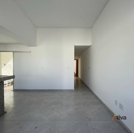 Imagem Casa com 3 Quartos à Venda, 110 m²