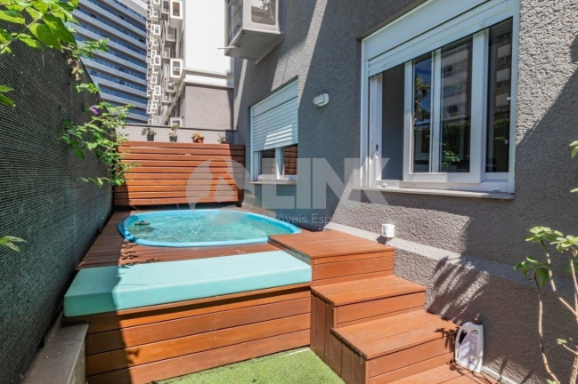 Imagem Apartamento com 3 Quartos à Venda, 100 m² em São Sebastião - Porto Alegre Imagem Apartamento com 3 Quartos à Venda, 100 m² em São Sebastião - Porto Alegre