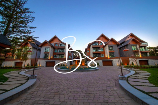 Imagem Apartamento com 3 Quartos à Venda, 319 m² em Planalto - Gramado