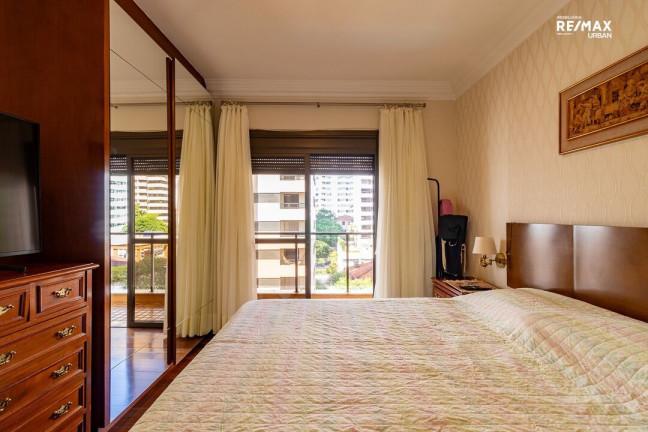 Imagem Apartamento com 4 Quartos à Venda, 250 m² em Aclimação - São Paulo Imagem Apartamento com 4 Quartos à Venda, 250 m² em Aclimação - São Paulo