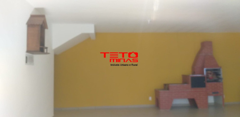 Imagem Imóvel com 2 Quartos à Venda, 70 m² em Estação - São Lourenço Imagem Imóvel com 2 Quartos à Venda, 70 m² em Estação - São Lourenço