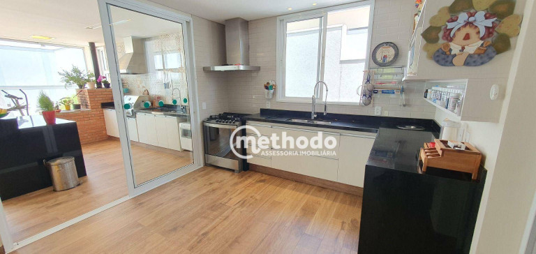 Imagem Casa com 3 Quartos à Venda, 341 m² em Swiss Park - Campinas Imagem Casa com 3 Quartos à Venda, 341 m² em Swiss Park - Campinas