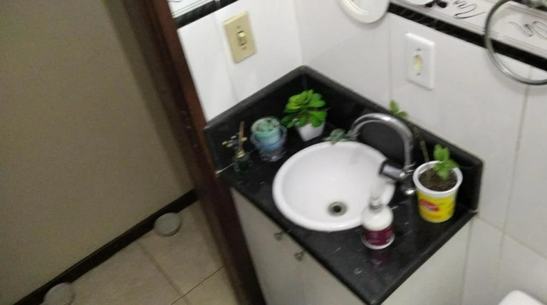 Imagem Casa com 2 Quartos à Venda, em Vila Ruy Barbosa - Salvador Imagem Casa com 2 Quartos à Venda, em Vila Ruy Barbosa - Salvador