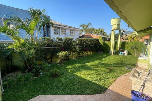 Imagem Casa com 2 Quartos à Venda, 96 m² em São João Do Rio Vermelho - Florianópolis