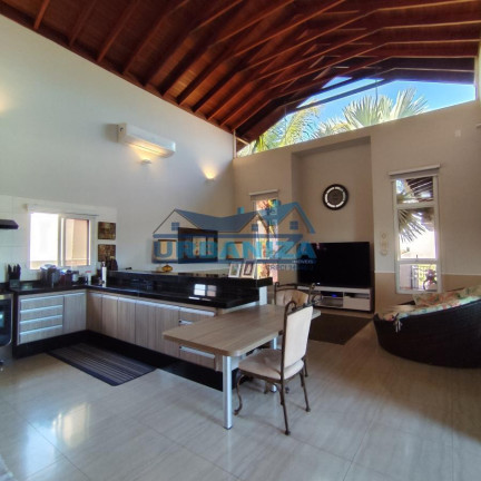 Imagem Casa com 4 Quartos à Venda, 303 m² em Residencial Costa Azul - Araçatuba Imagem Casa com 4 Quartos à Venda, 303 m² em Residencial Costa Azul - Araçatuba