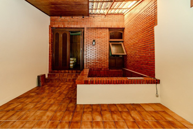 Imagem Casa com 3 Quartos à Venda, 243 m² em Menino Deus - Porto Alegre