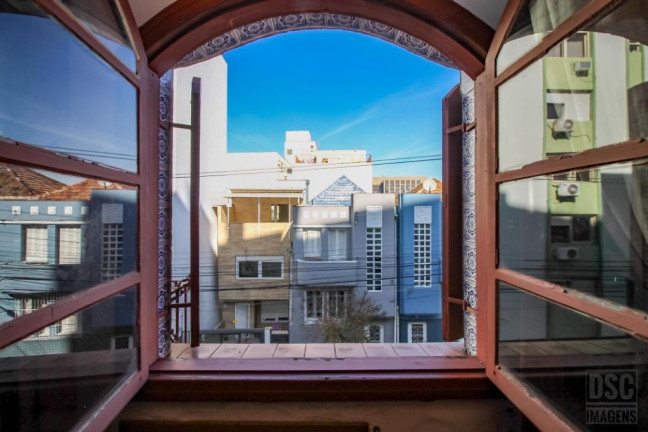 Imagem Casa com 5 Quartos à Venda, 220 m² em Centro Histórico - Porto Alegre