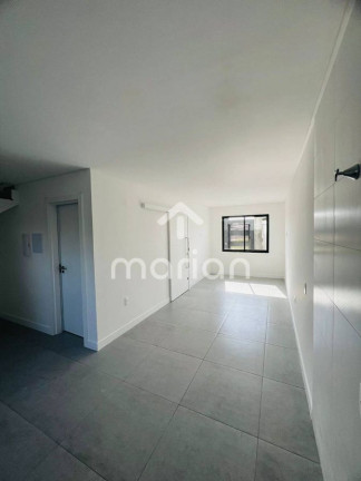 Imagem Sobrado com 2 Quartos à Venda, 89 m² em Itacolomi - Balneário Piçarras Imagem Sobrado com 2 Quartos à Venda, 89 m² em Itacolomi - Balneário Piçarras