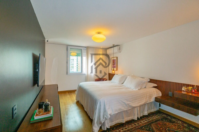 Imagem Apartamento com 3 Quartos à Venda, 218 m² em Campo Belo - São Paulo