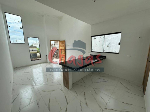 Imagem Casa com 2 Quartos à Venda, 70 m² em Praia Das Palmeiras - Caraguatatuba
